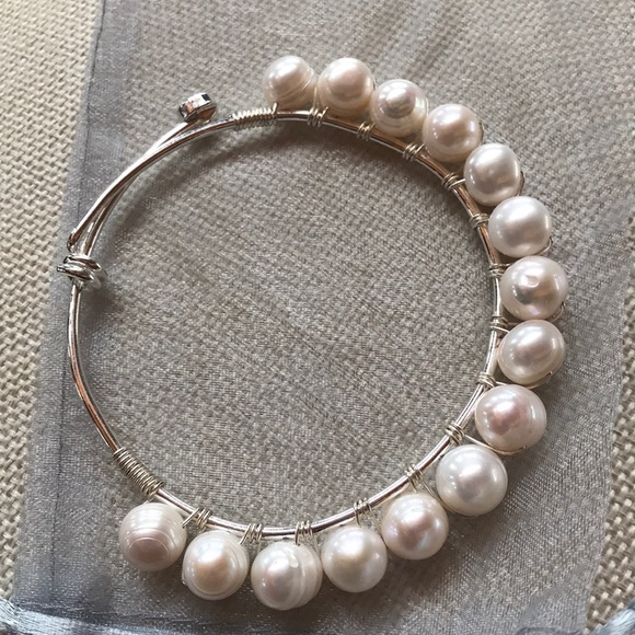 Big beautiful pearl bracelets - Picture 4 of 7